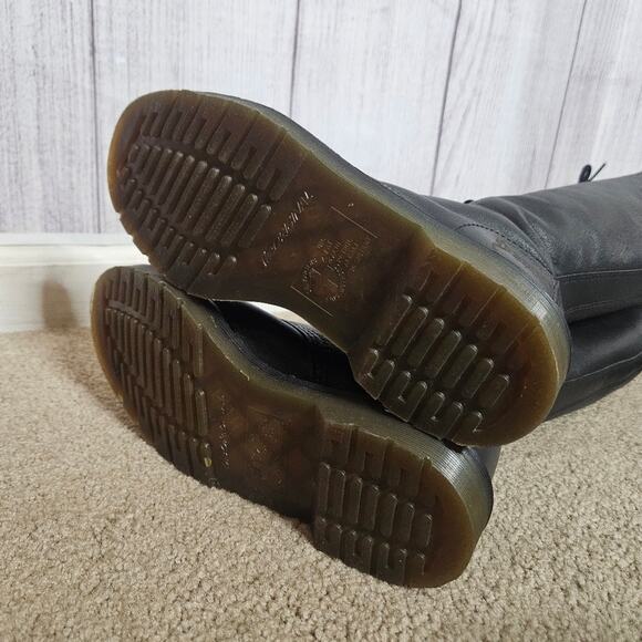 Dr. Martens 20 Eyelet Skull & Roses Knee High Combat Lace Up Boots 11550, sz 7 - Picture 8 of 9